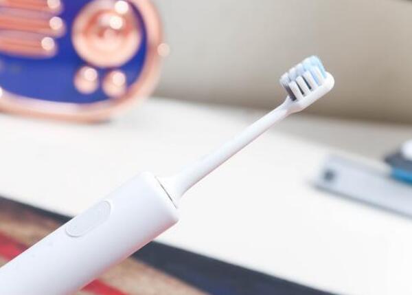 電動(dòng)牙刷正常價(jià)格是多少？從入門到高端，揭秘牙刷市場行情