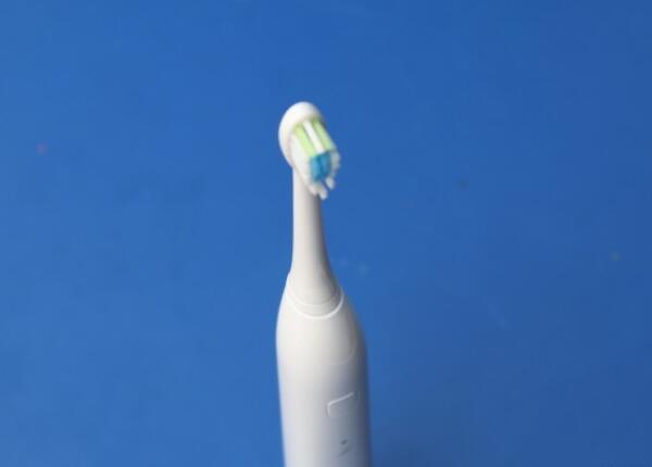 電動(dòng)牙刷與普通牙刷價(jià)格大揭秘！實(shí)力對(duì)比，誰(shuí)能勝出？